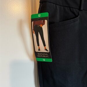 Banana Republic Black Cropped Straight-Leg Pants